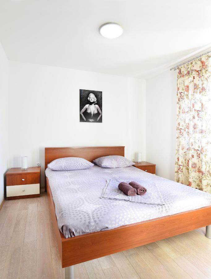 Apartments Mirasol Umag Eksteriør billede