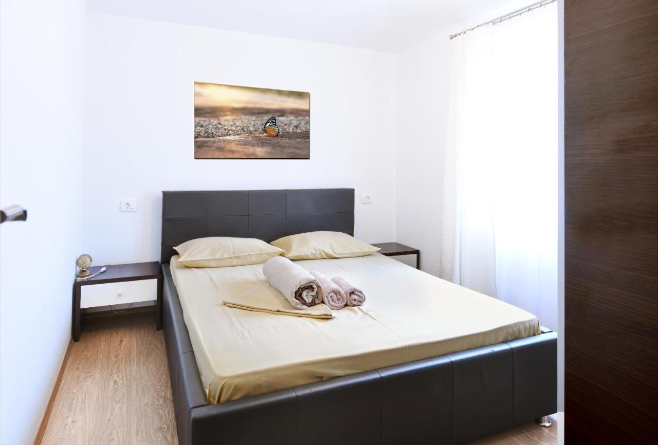 Apartments Mirasol Umag Eksteriør billede