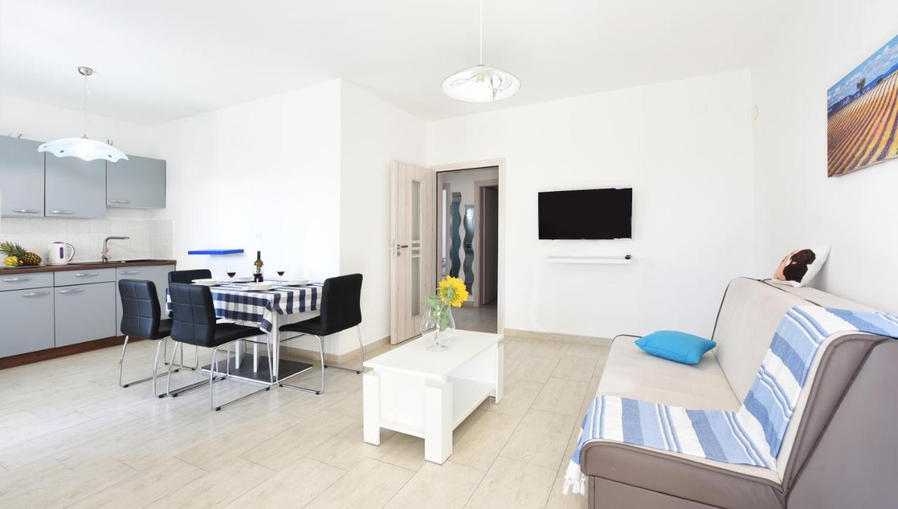 Apartments Mirasol Umag Eksteriør billede
